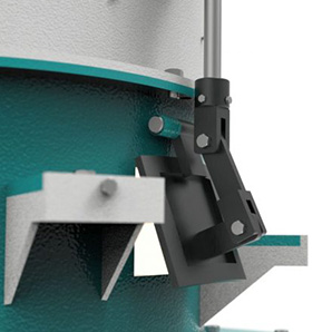 Agglomerator Machine discharge